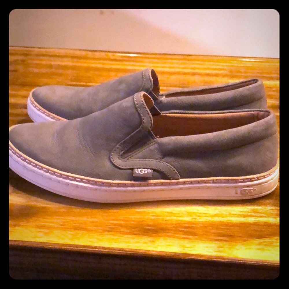 UGG women’s slip on shoes